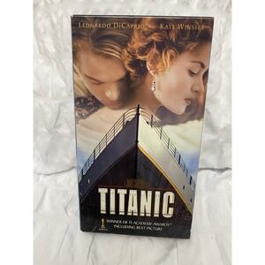 Titanic‎ VHS Box Set Kate Winslet, Leonardo DiCaprio